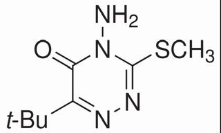 嗪草酮