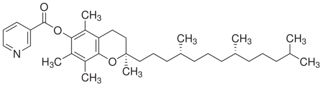 （±）-α-煙酸生育酚